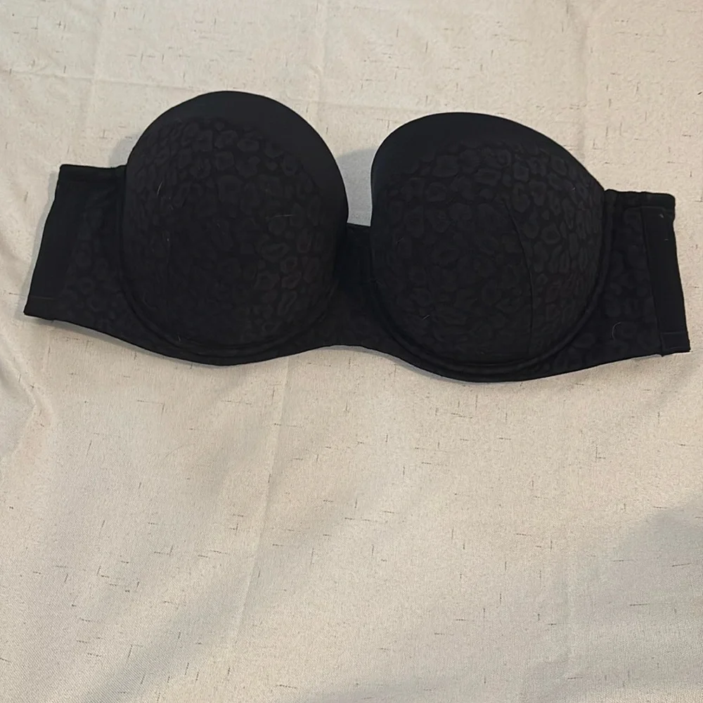 Strapless Push Up Bra - Picture 1 of 4